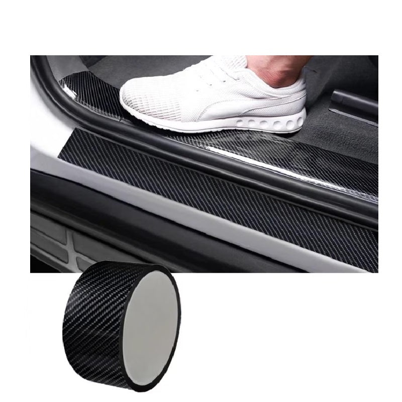 Bandă adezivă tip carbon pentru protecție și tuning auto