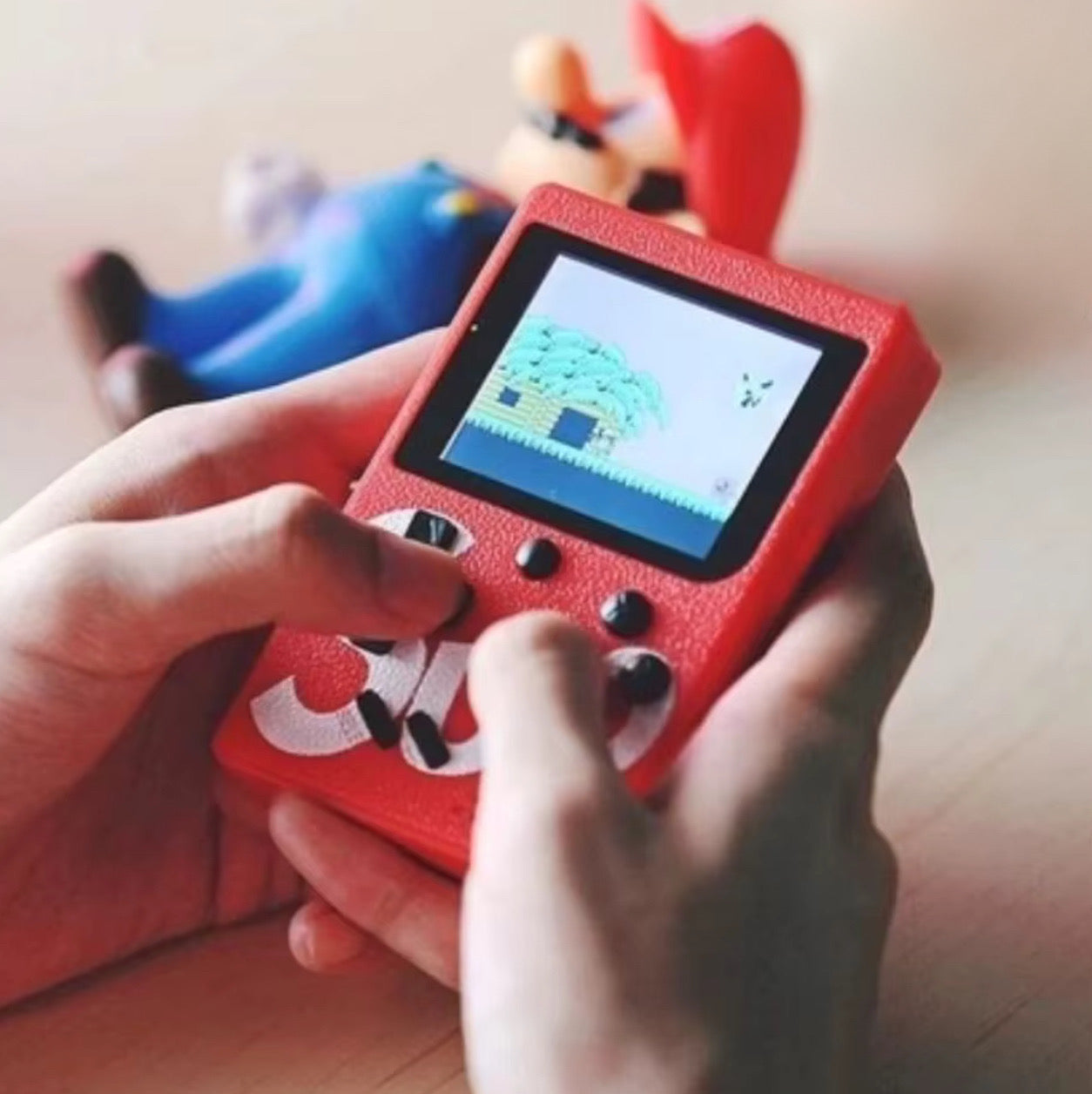 Consolă retro portabilă cu 400 jocuri – experiență clasică