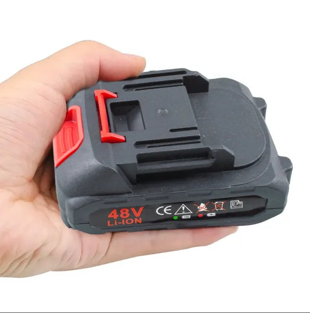 Acumulator 48V compatibil cu unelte electrice – încărcare rapidă, autonomie extinsă